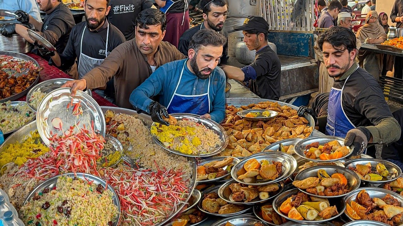 Peshawar Fixit, Biggest Ramadan Iftar | Free Food Distribution During Ramadan | Pakistan Street Food