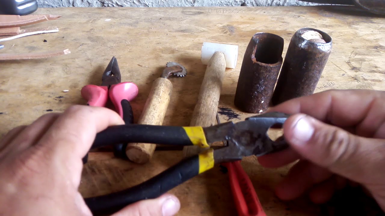 ferramentas artesanais para trabalho em couro