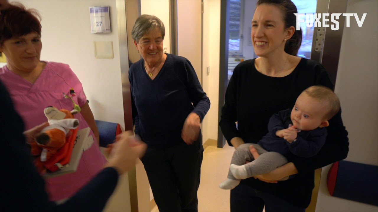 I Foxes in visita al reparto di pediatria dell’Ospedale di Bolzano
