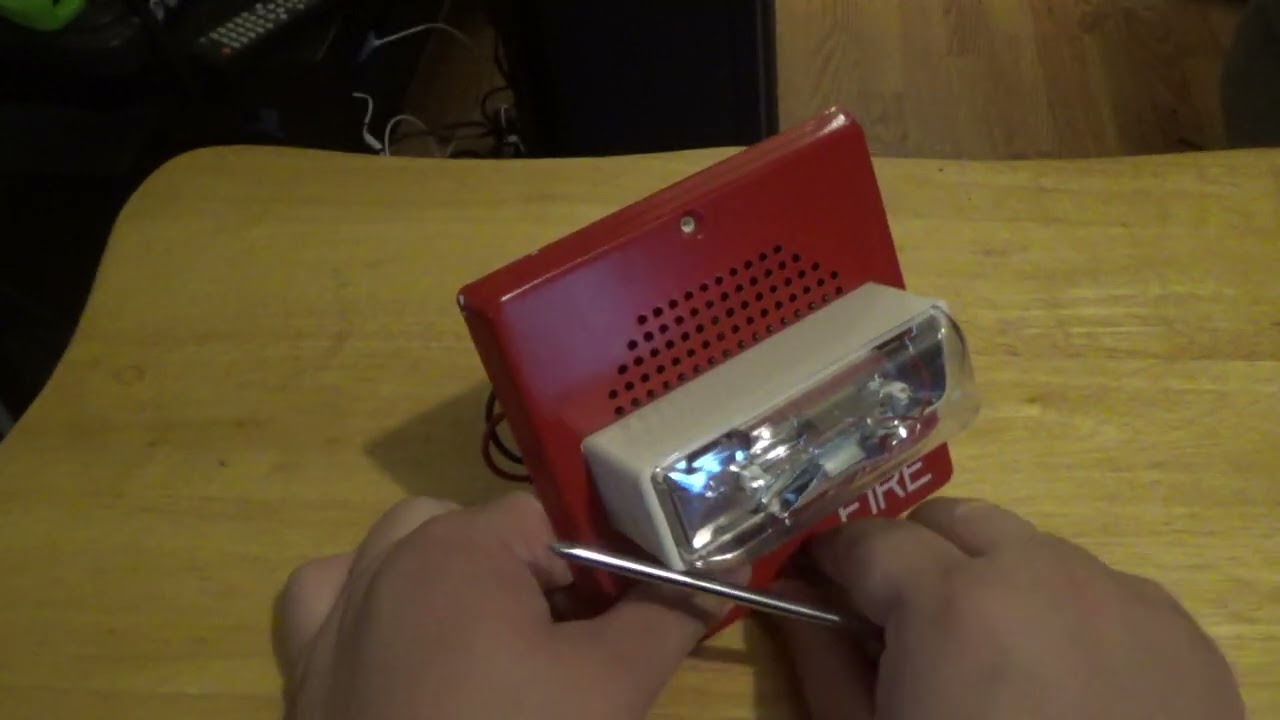 Review of the Wheelock CH70-24MCW Chime Strobe