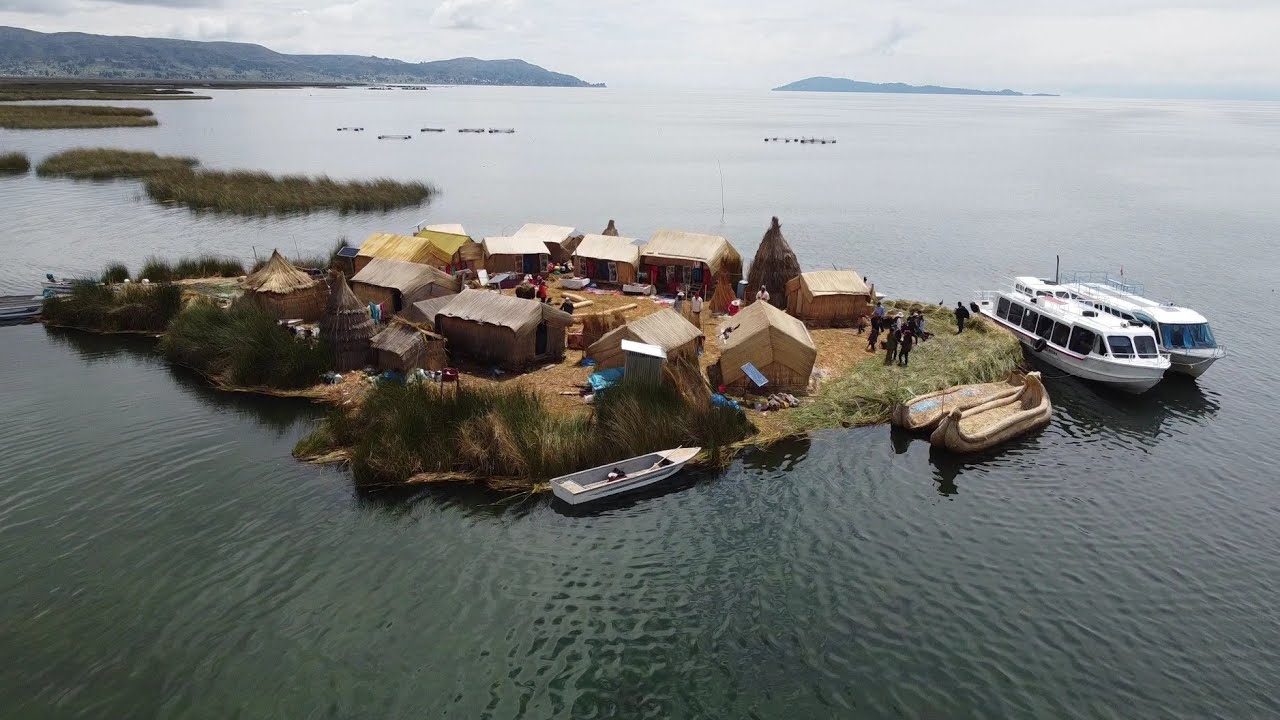 Lake Titikaka. Islands Uros and Taquile. Λίμνη Τιτικακα Νησιά Ουρος κ Τακουιλε.