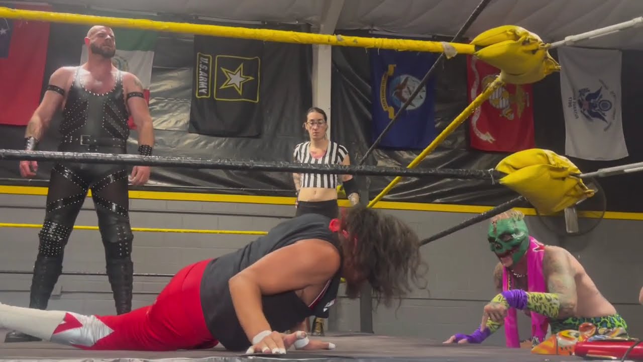 Joey Gonzo vs Alex Ace Indy Wrestling! Dysfunctional Family Values Sacramento Ca 09/15/24