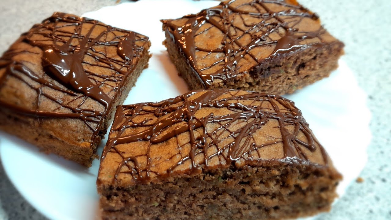 Zucchini-Nuss Kuchen mit Schokolade 🥰 saftig und lecker