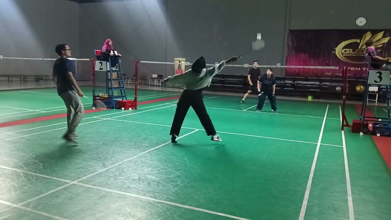 Minggu 8 Februari - 5