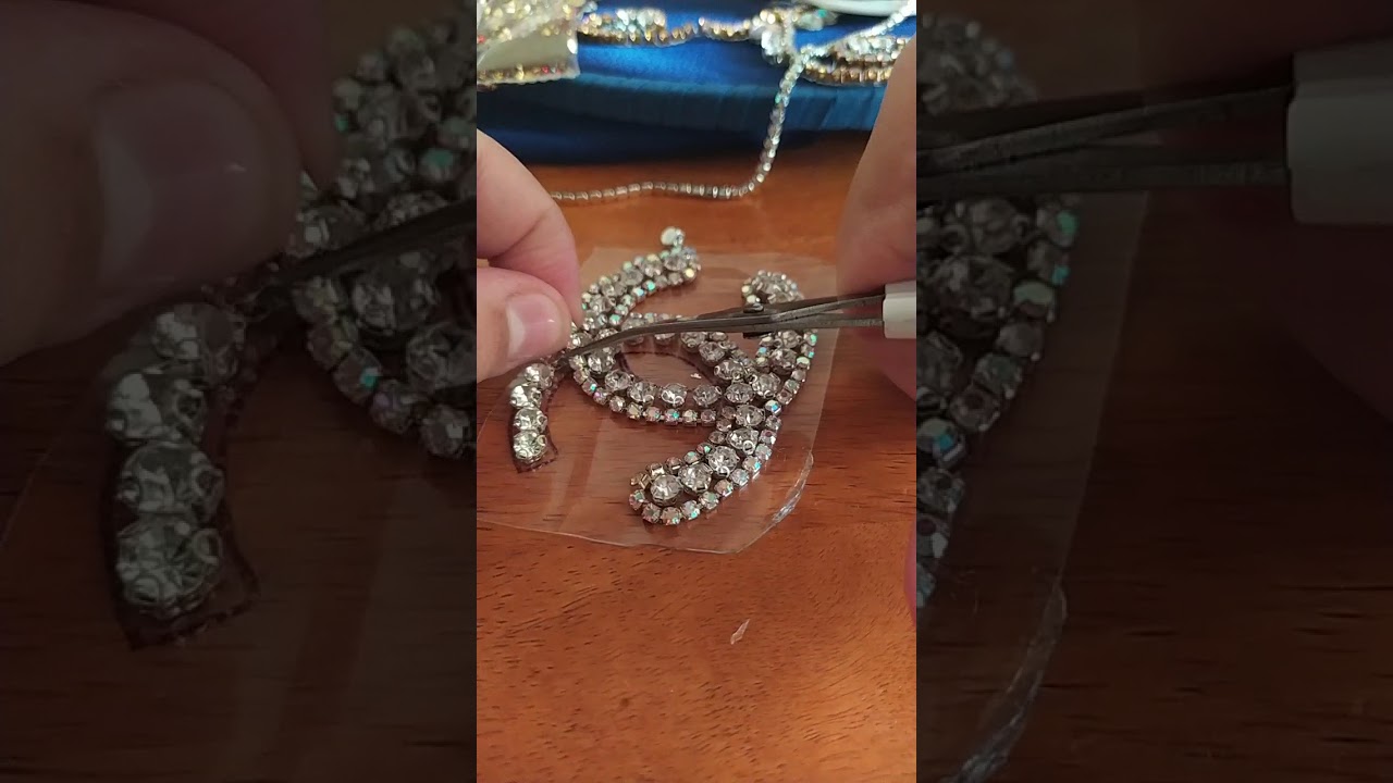 موتيف شانال فوق الجيلاتين باربعة طرق مختلفة