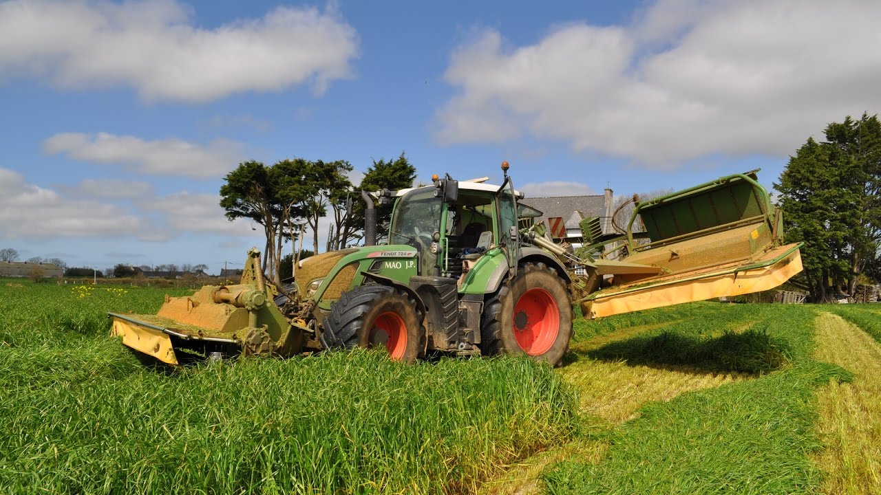 Fauchage d'herbe | Fendt 724/Krone | 29 NORD