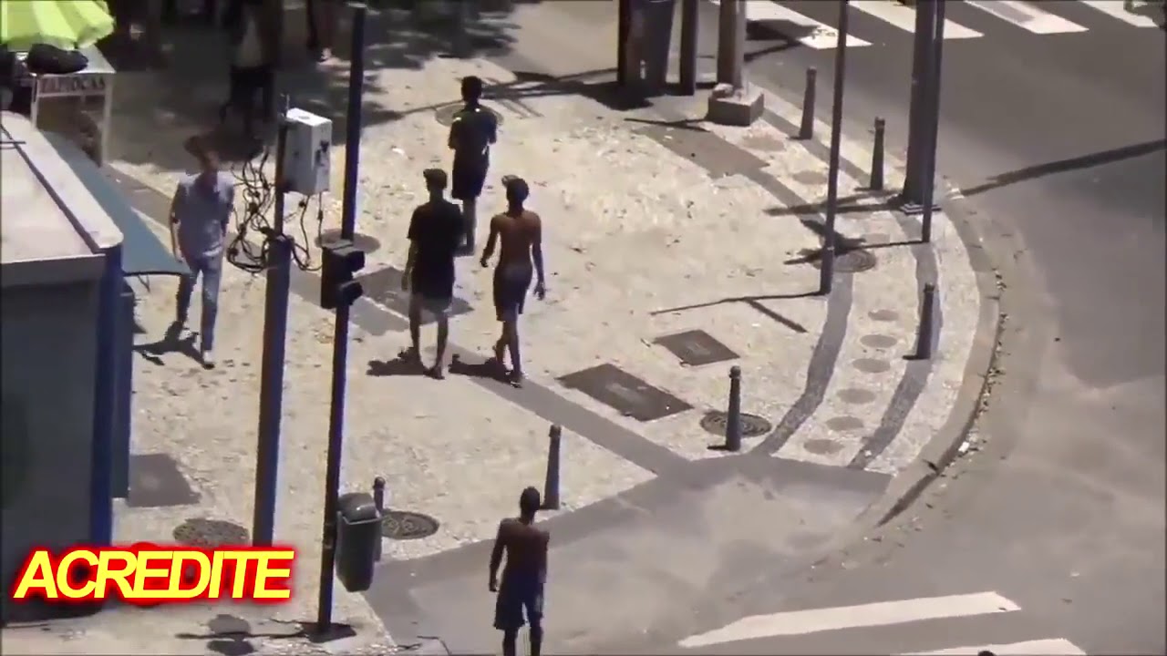 Menores de idade cometem furtos em plena luz do dia no Centro do Rio de Janeiro