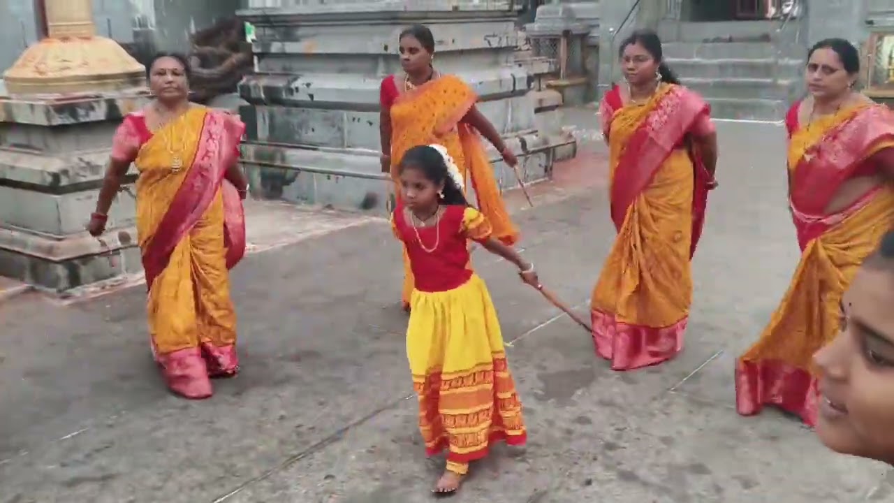 గోదాదేవి వచ్చినమ్మా||KOLATAM|| Godadevi వచ్చినమ్మా Team Leader: OGIRALA SAILAJA 