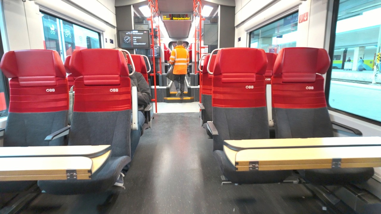 Vienna by Train | Line S50 from Westbahnhof to Hütteldorf | Virtual Tour in 4K