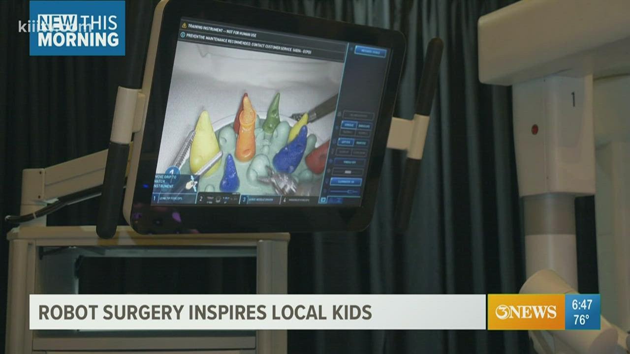 Robotic surgery simulation for kids at Corpus Christi Medical Center