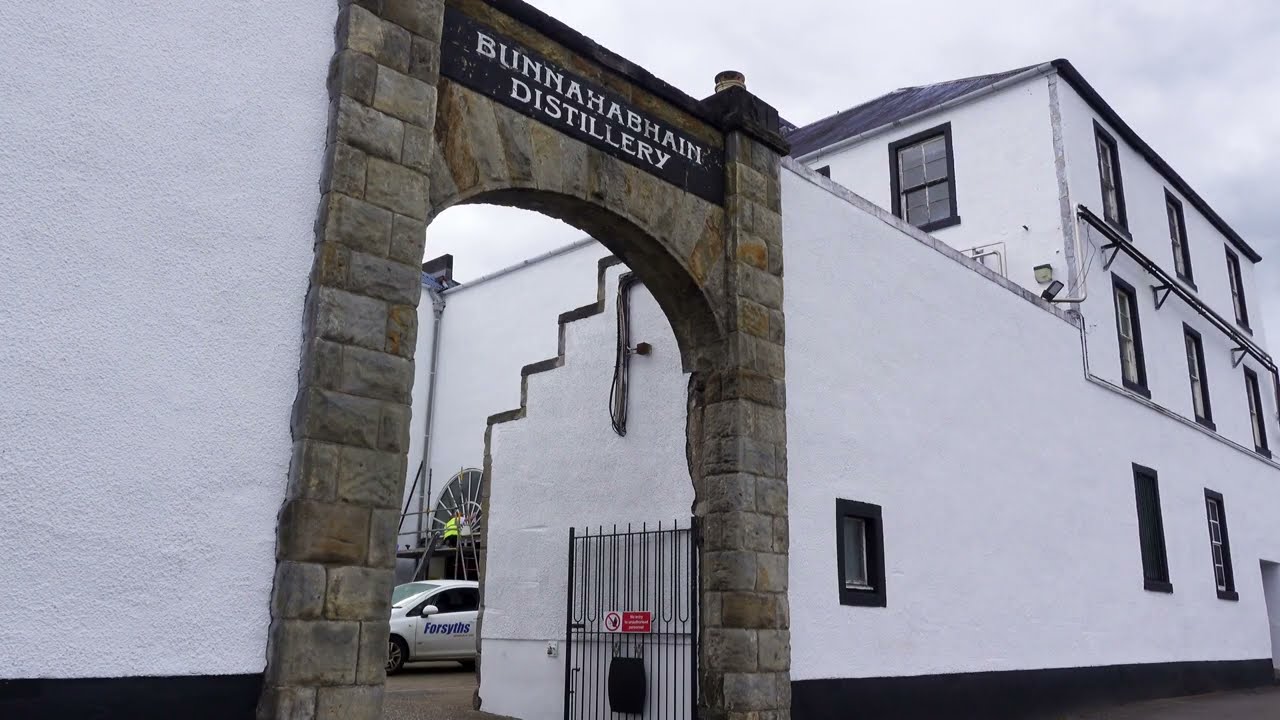 Bunnahabhain Distillery
