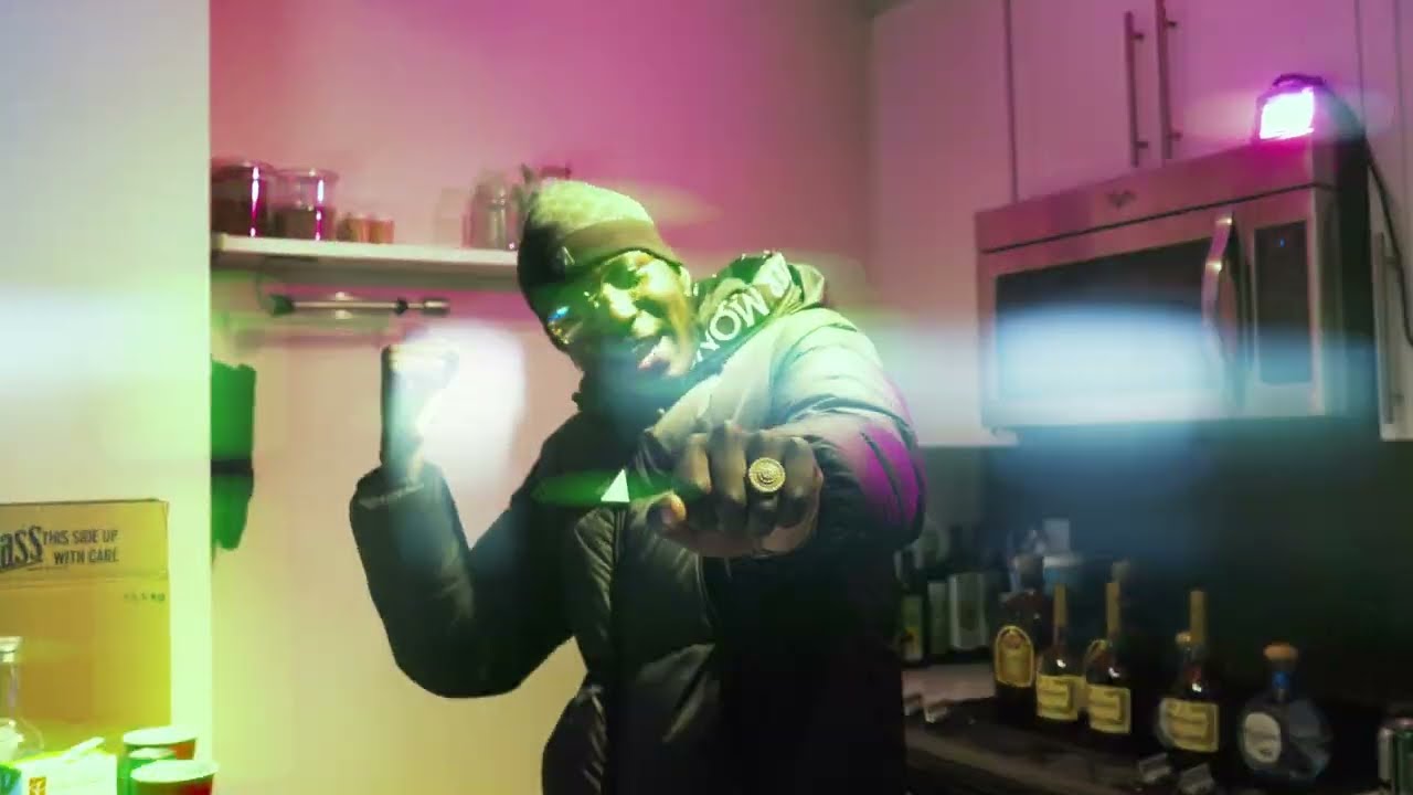 FTG REGGIE   HOUSE OF MADNESS OFFICIAL VIDEO shot by @MWorks prod by @kiddobeatz5640