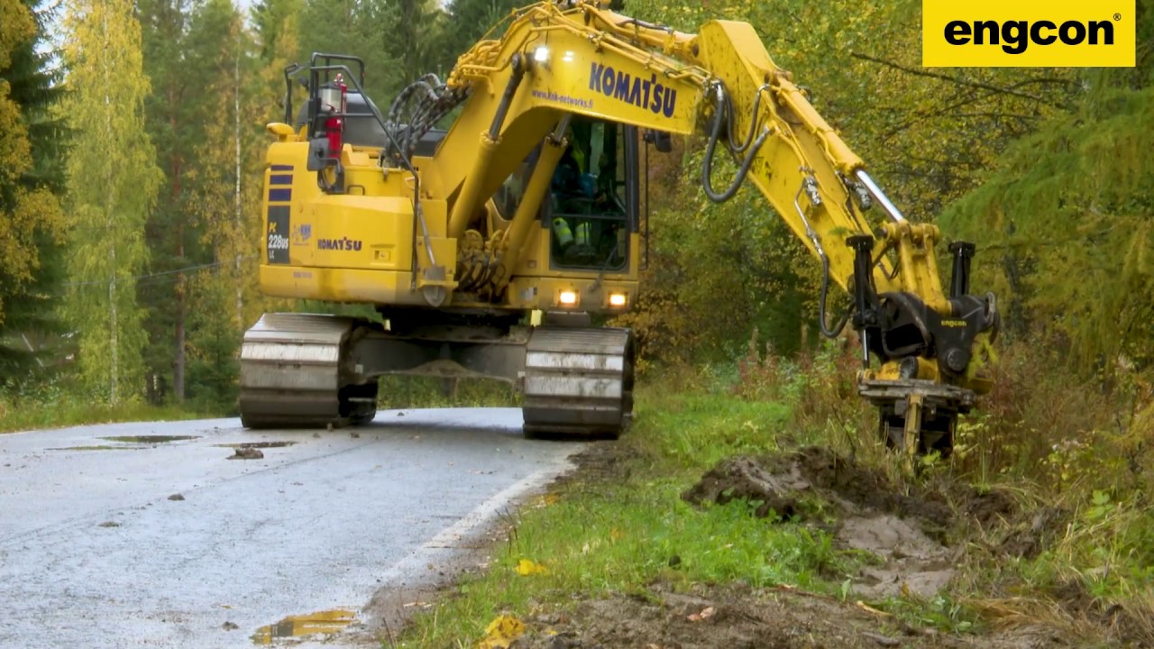 Digging and plowing for cables with engcon Tiltrotator