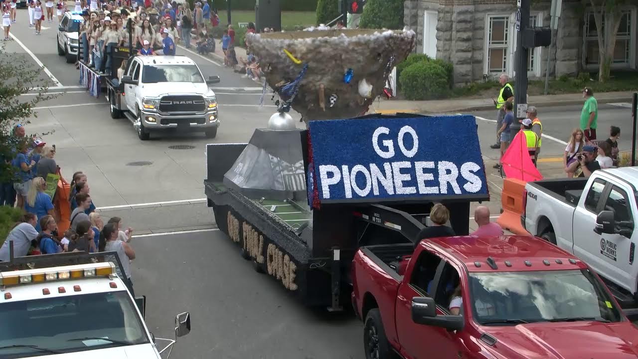 Homecoming Parade - 2024