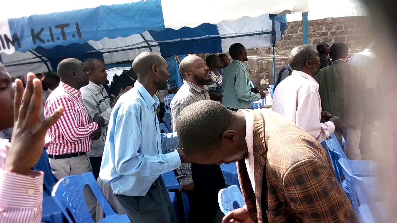 Awesome COG kigoco at Nakuru with faezin Paul the pianist.