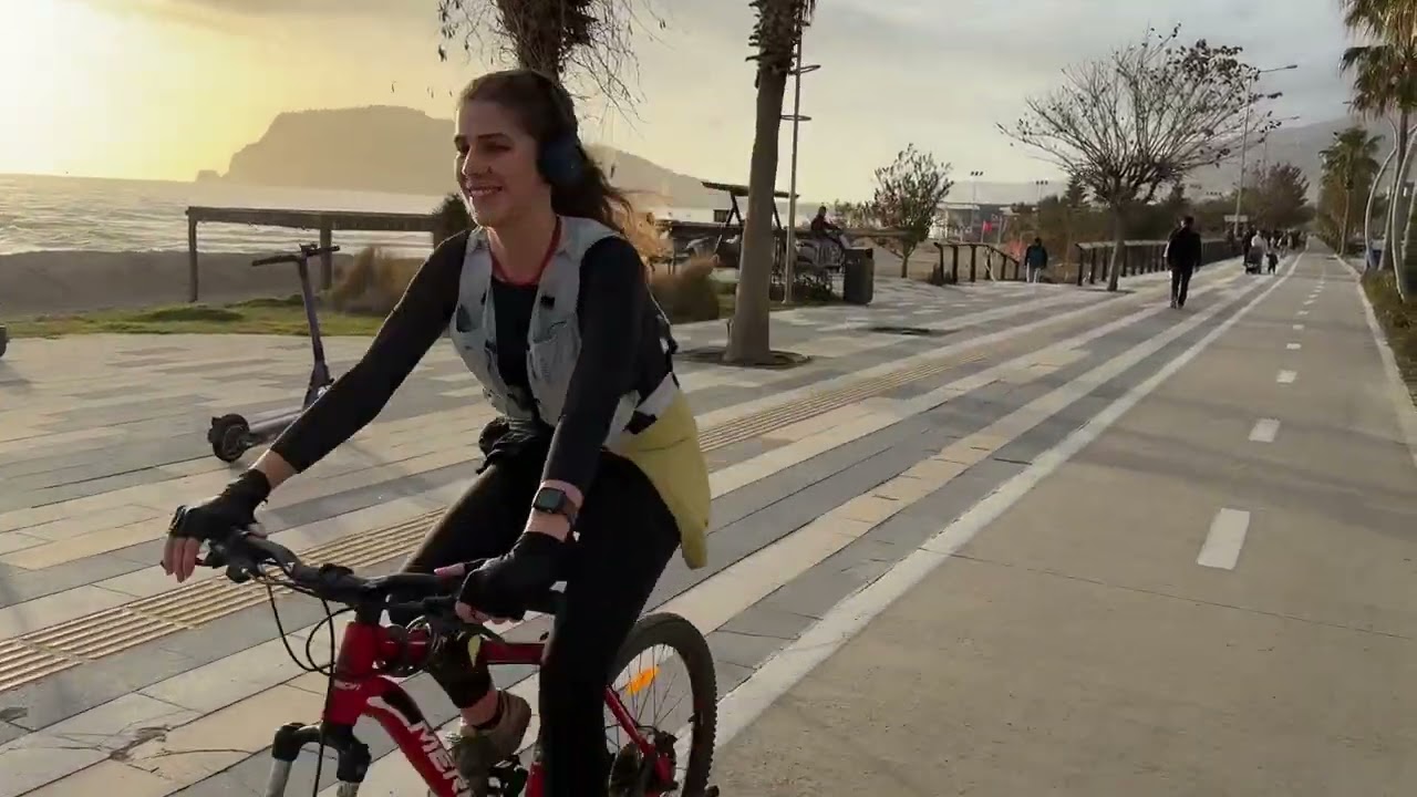 Sunday ride ruined? Lawyer stops cyclists at Alanya embankment