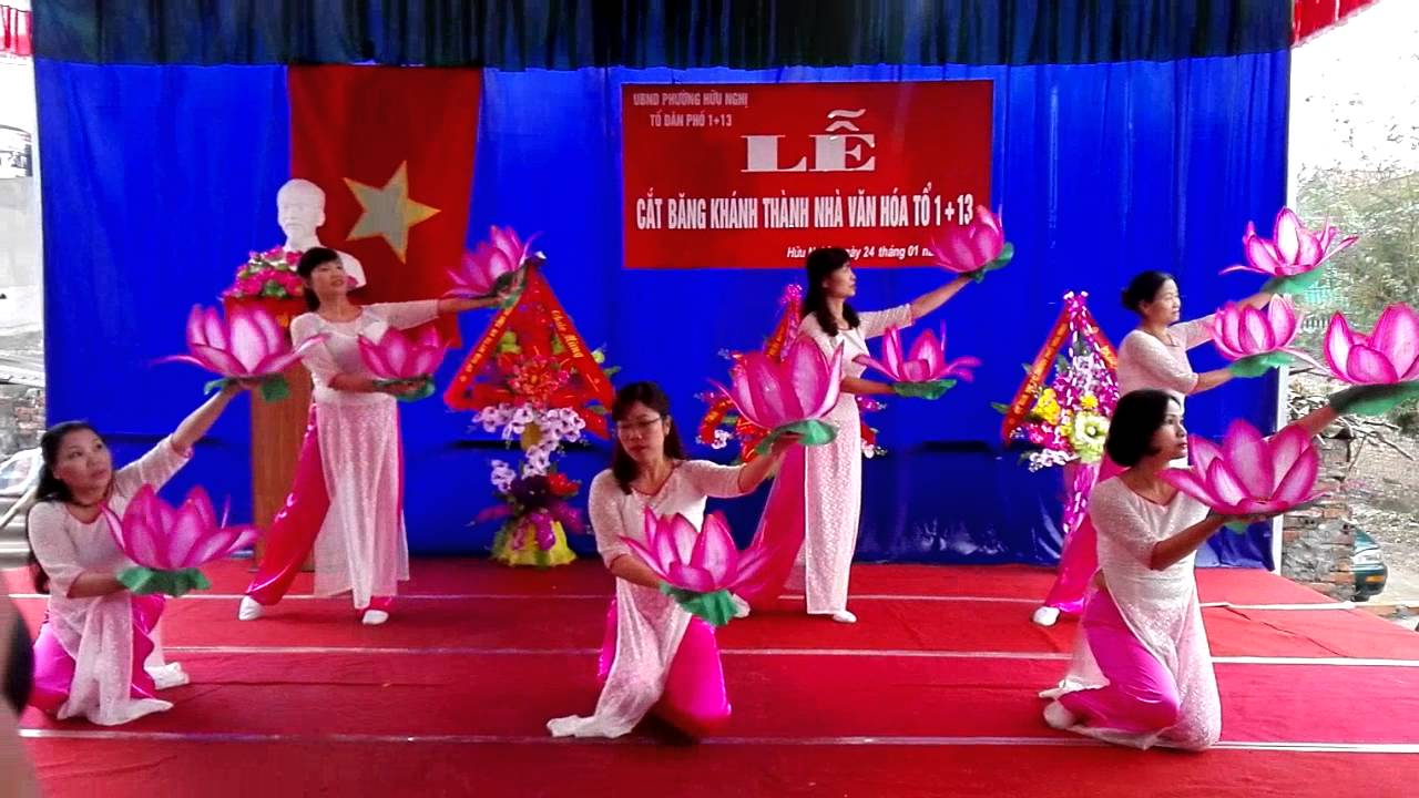 Múa Việt Nam ơi mùa xuân đến rồi tổ 1 Hữu Nghị, Tp Hòa Bình