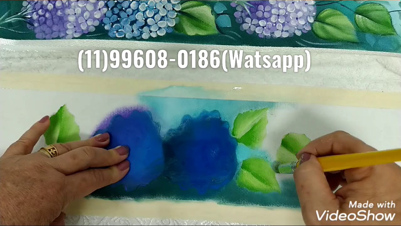 Barrado de Hortênsias feito com Stencil