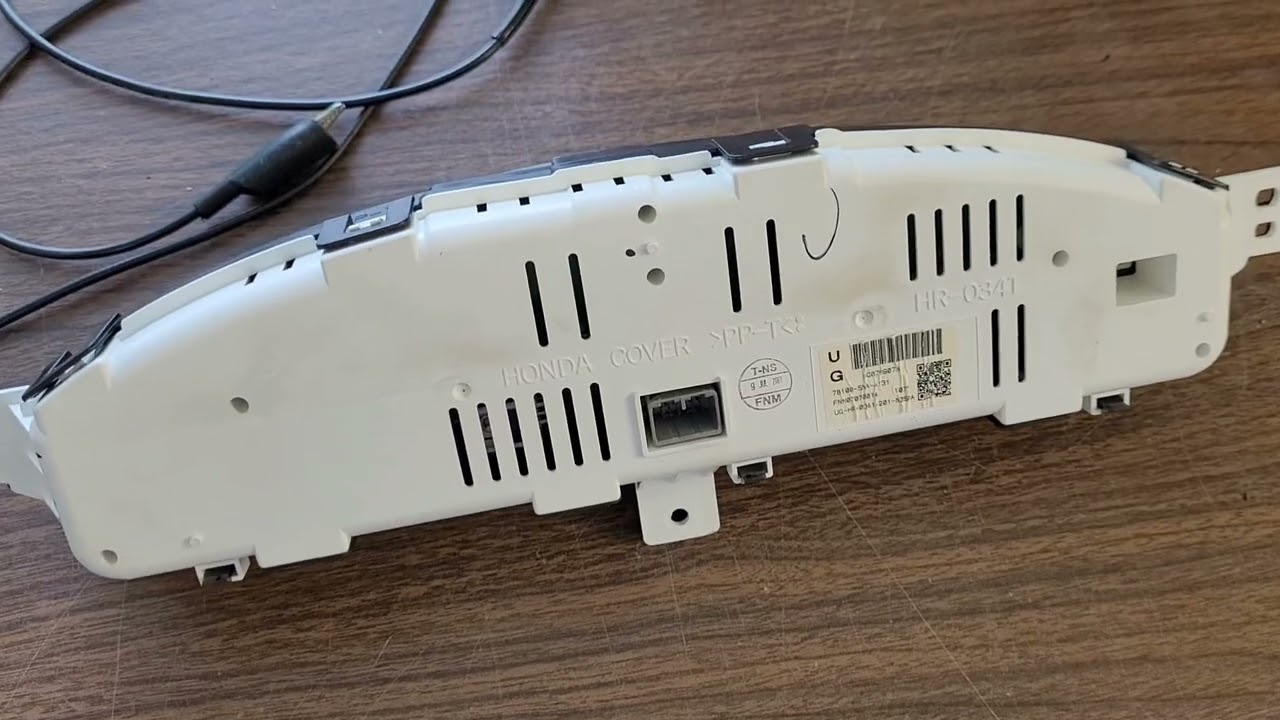 2008 Honda Civic Speedometer Repair Part 2: Speedometer, Temp, & Fuel Gauge Assembly Repair