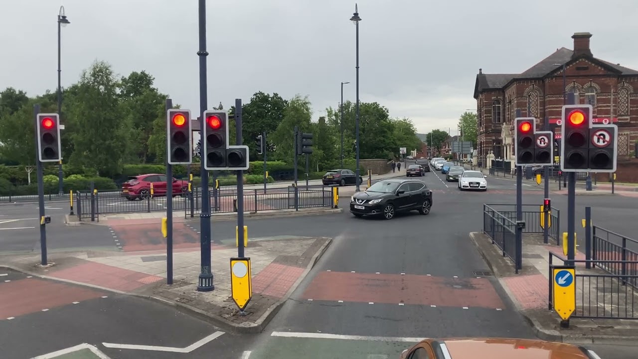 Route 237: Ashton Interchange to Stamford Park on 19274 MX08GPV