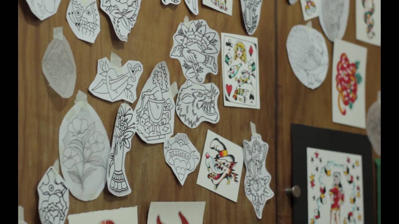 1900  Salón de tatuajes (  Flashday #3 )