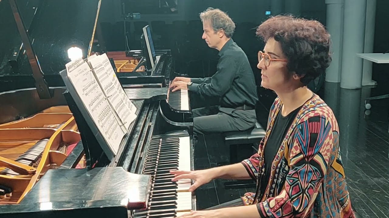 Colin McPhee: Balinese Ceremonial Music for Two Pianos (Mirna Lekić and Vladimir Valjarević)