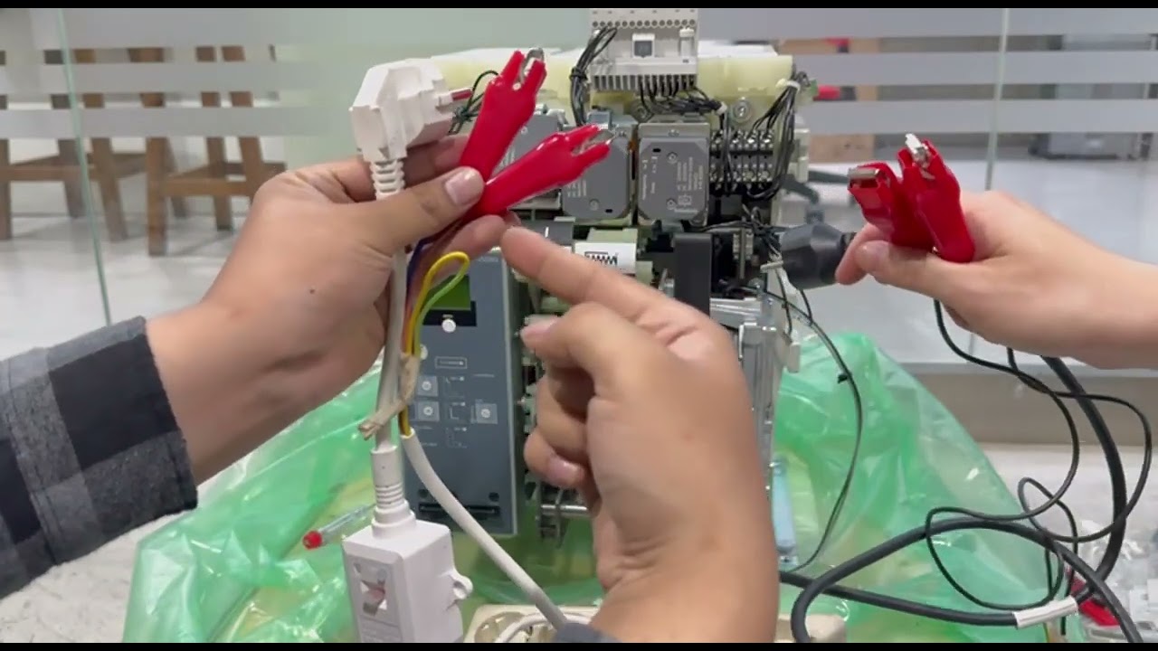 Tutorial Pemasangan Aksesori ACB Siemens 3WJ | Closing Coil, Shunt Trip, & UVR