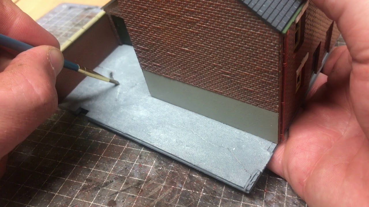 Building A OO Gauge Model Railway: Domestic Yard Scene Scratch Build