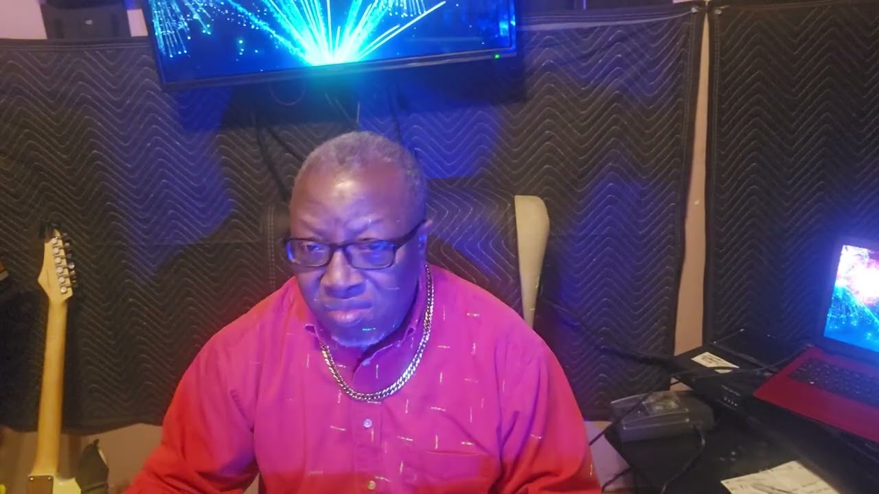 Bernard Burton on keys 🔑 please hit like Thanks