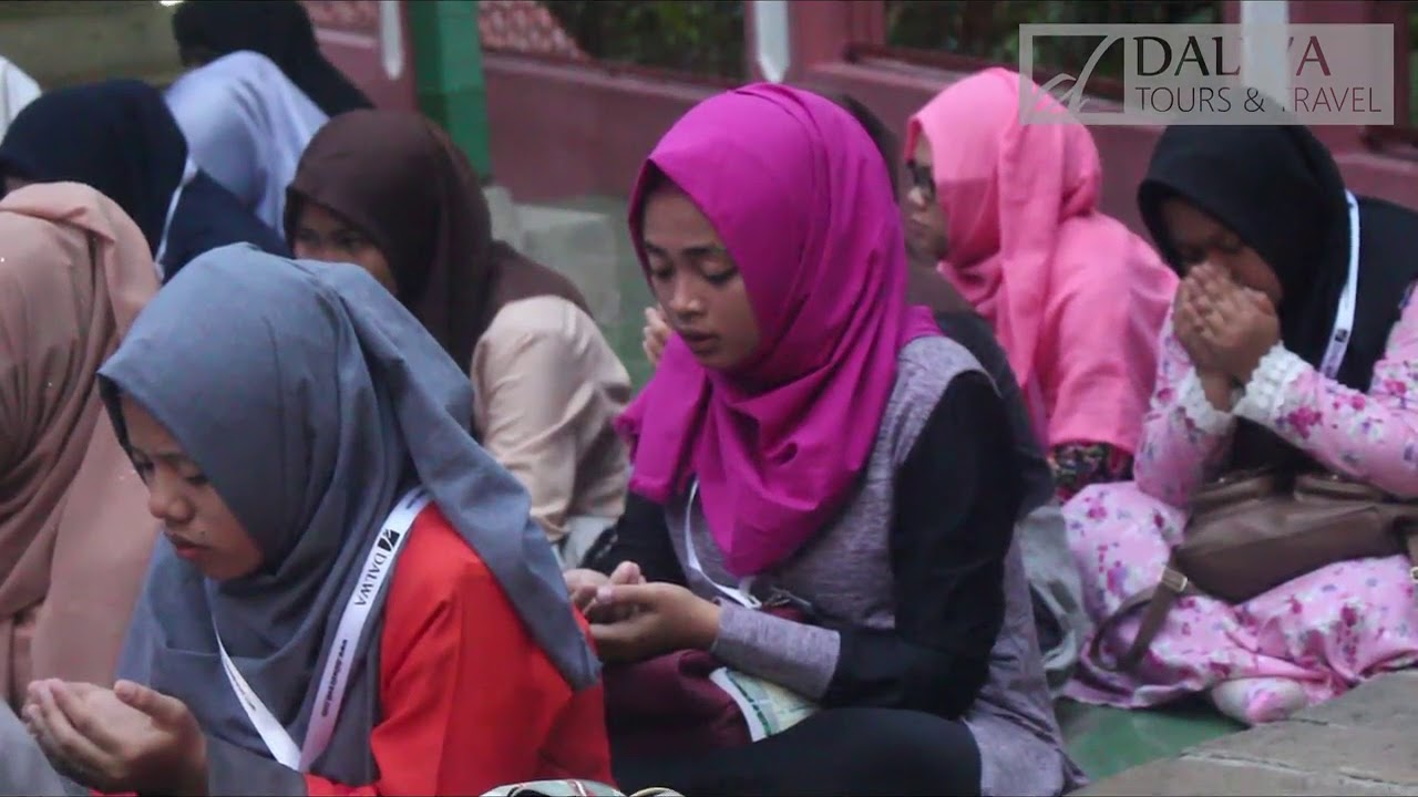 Tour Wali Songo (9) dr Ponpes. Putri Azzahra Palembang by Dalwa Travel