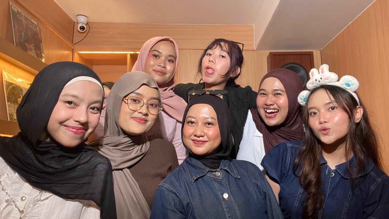 [M-Vlog] Main Bareng Anak Kosan TC Edisi Blok M