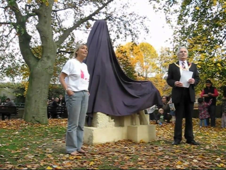 'Pigs on Parade' and King Bladud and and his Pig unveiling in Bath