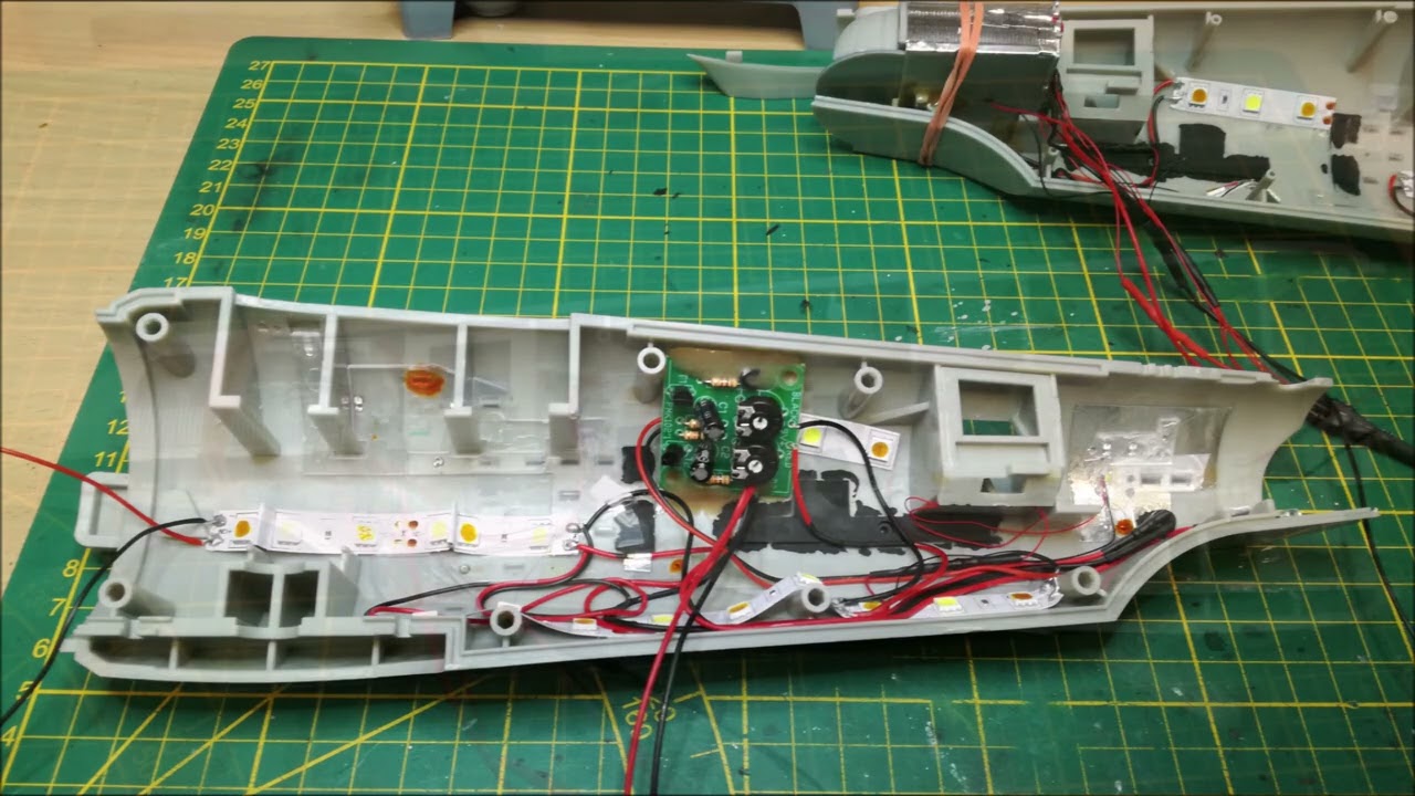 1:350 Scale Polar Lights TOS Enterprise NCC 1701