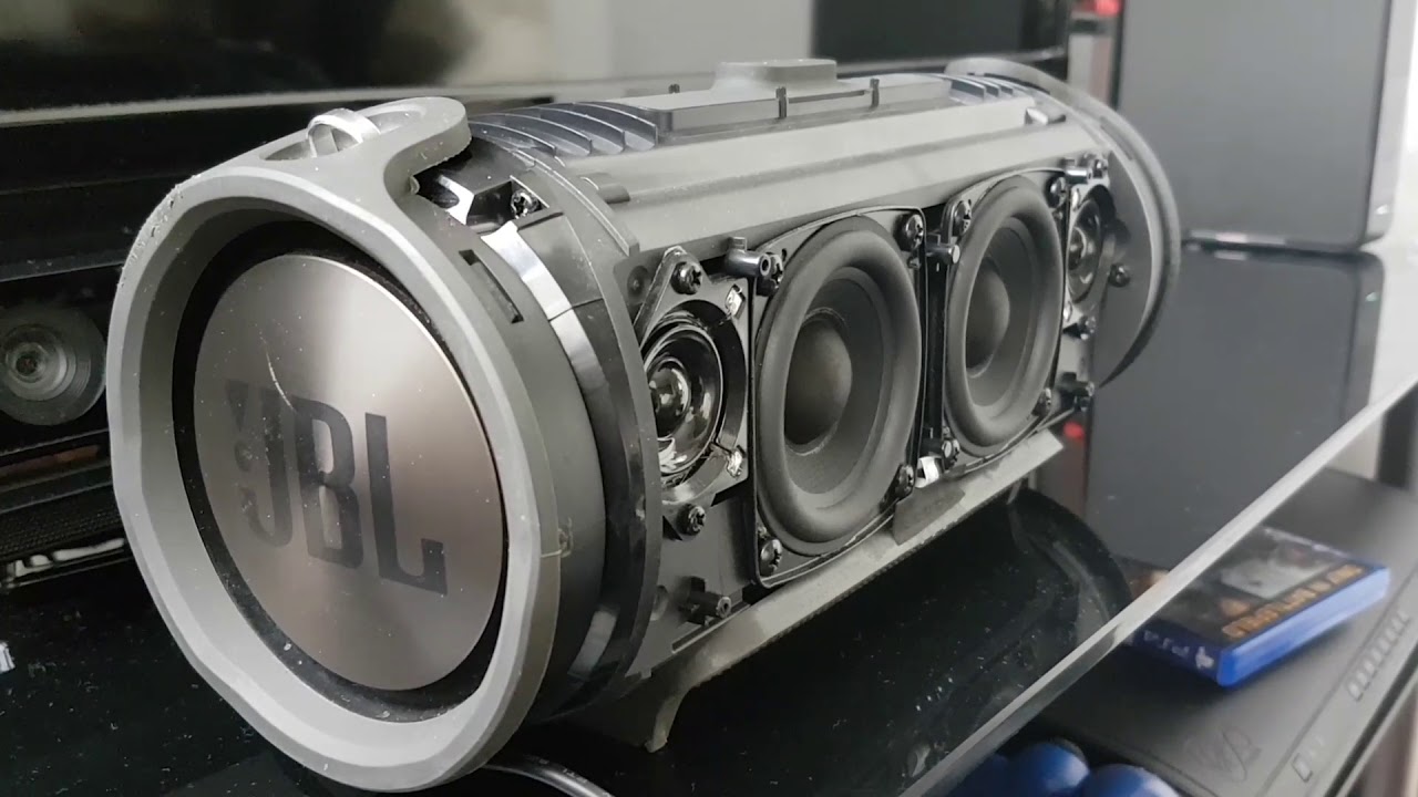 JBL Xtreme - Bass test (Disassembled)