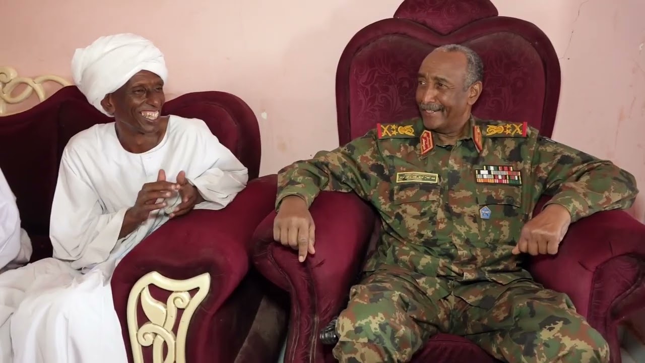 رئيس مجلس السيادة يزور منطقة أبو دليق ويشيد بالوقفة الصلبة لمواطنيها في وجه التمرد 15.2.2026