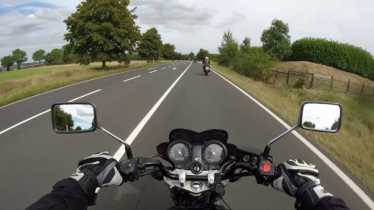 Tour durch dei Eifel und polizeikontrolle