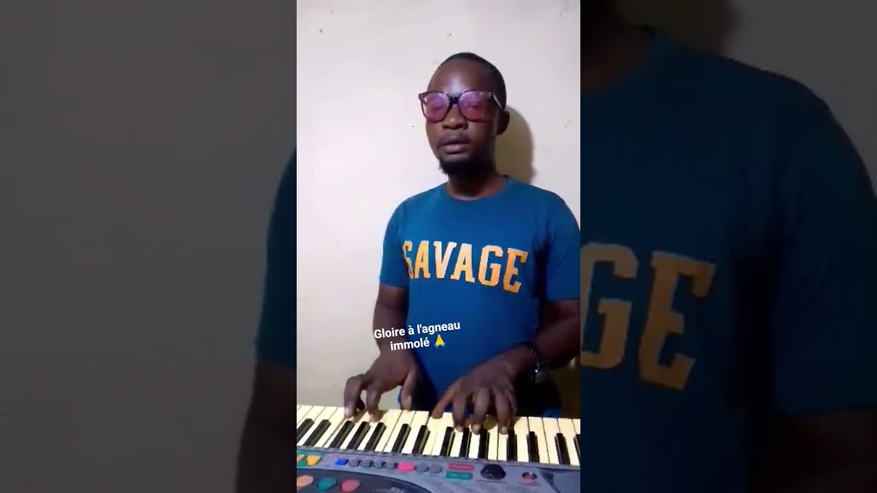 Gloire &agrave; l'agneau immol&eacute; 🙇🙏💙💚&hearts;️