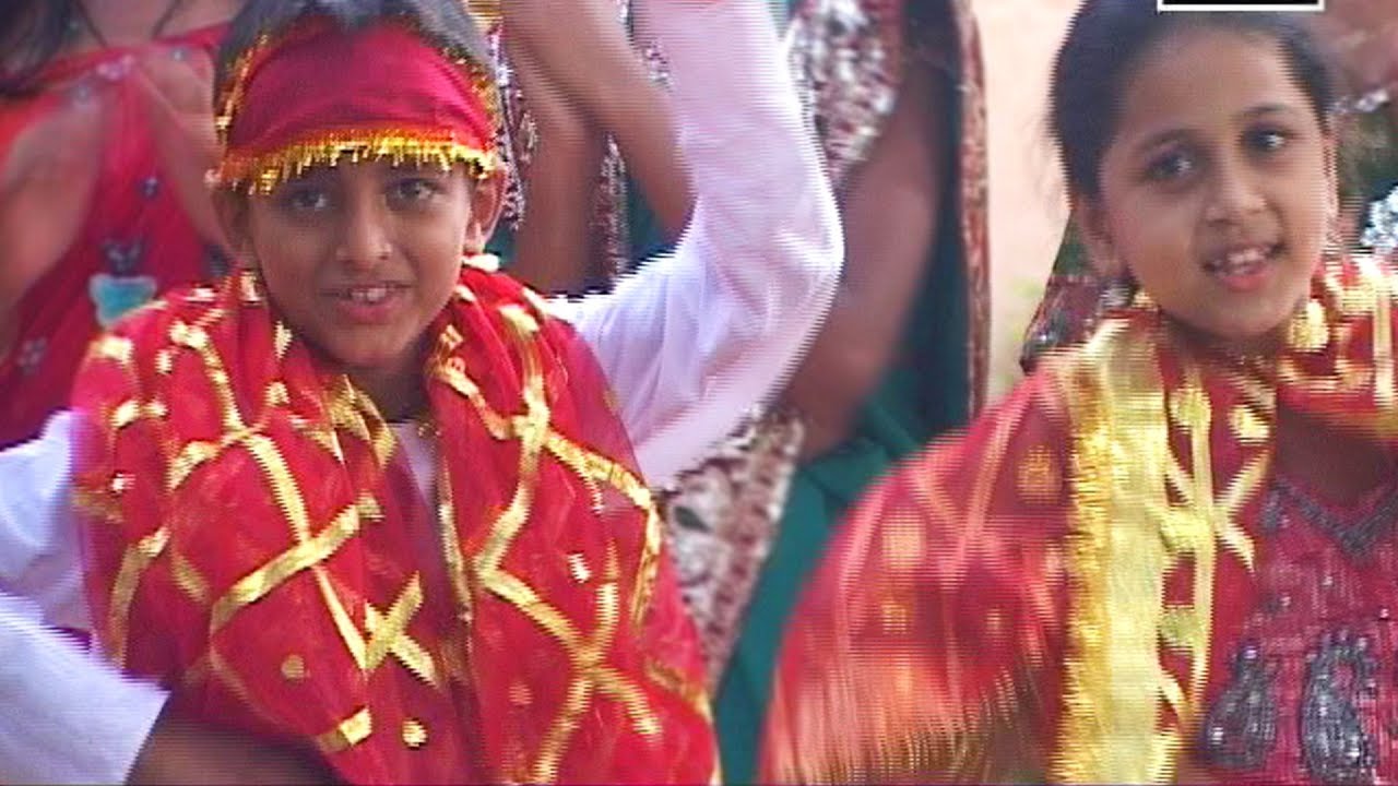 इस बच्चे का देवीगीत सुनकर आप भक्ति में डूब जाओगे - आवा ए भगवती रथिया सजाइके - Bhojpuri Song 2018.