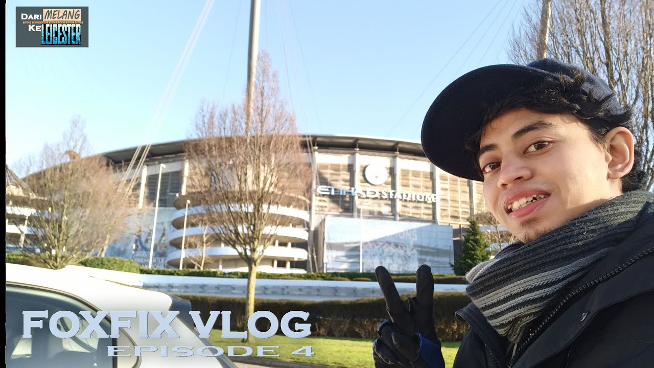 Going to Etihad Stadium, Manchester Stadium and Enfield (Liverpool) - Vlog