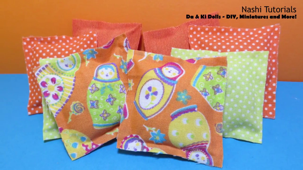DIY: How to make Pillows for Dolls | Almofadas para Bonecas
