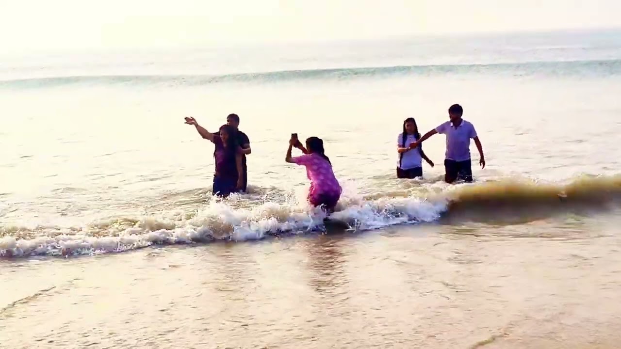 অসীম সমুদ্র, আর আমাদের এই ভালোবাসার উপাখ্যান