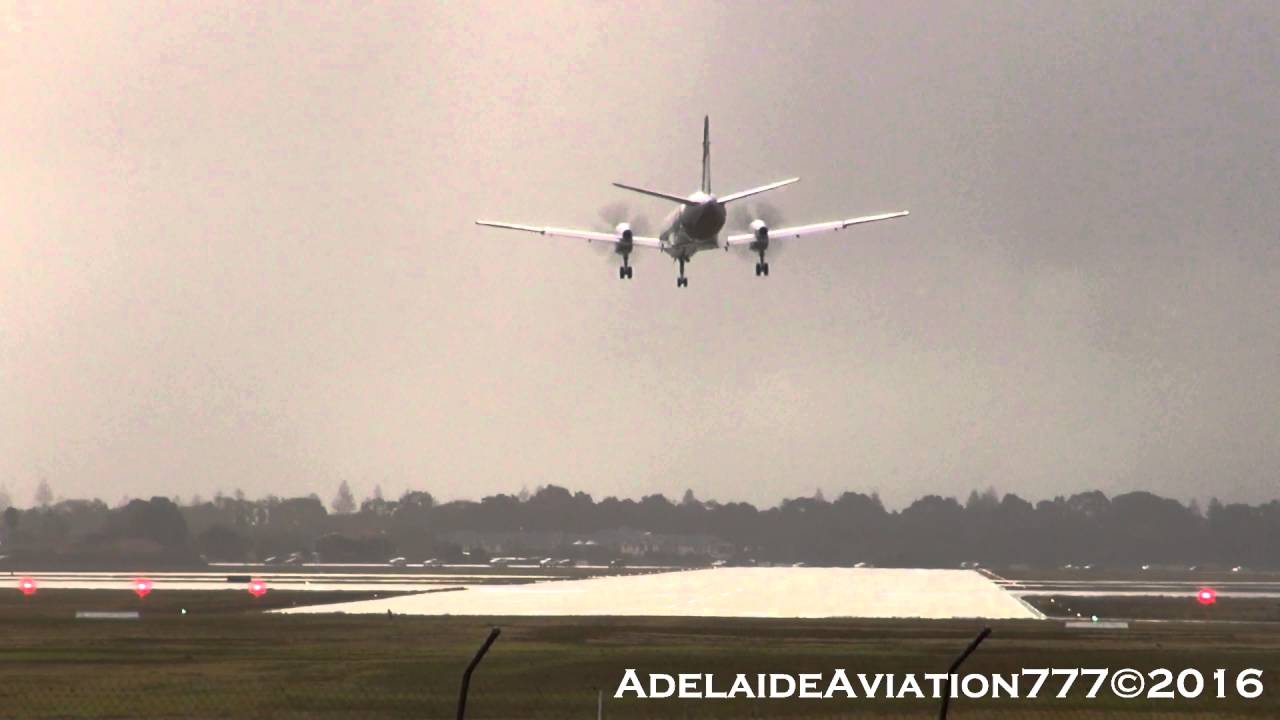 Adelaide Wet Crosswind Operations! -- Runway 30