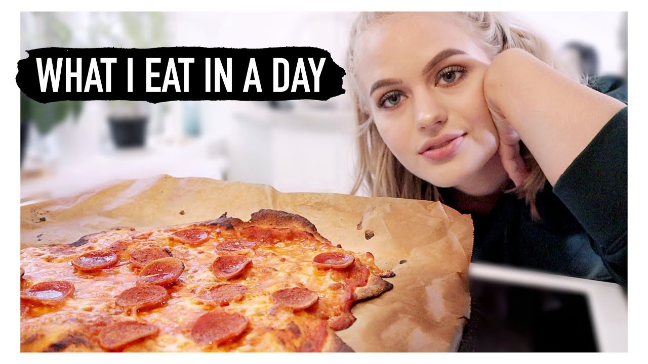 WHAT I EAT IN A DAY // hvad spiser jeg på en dag?