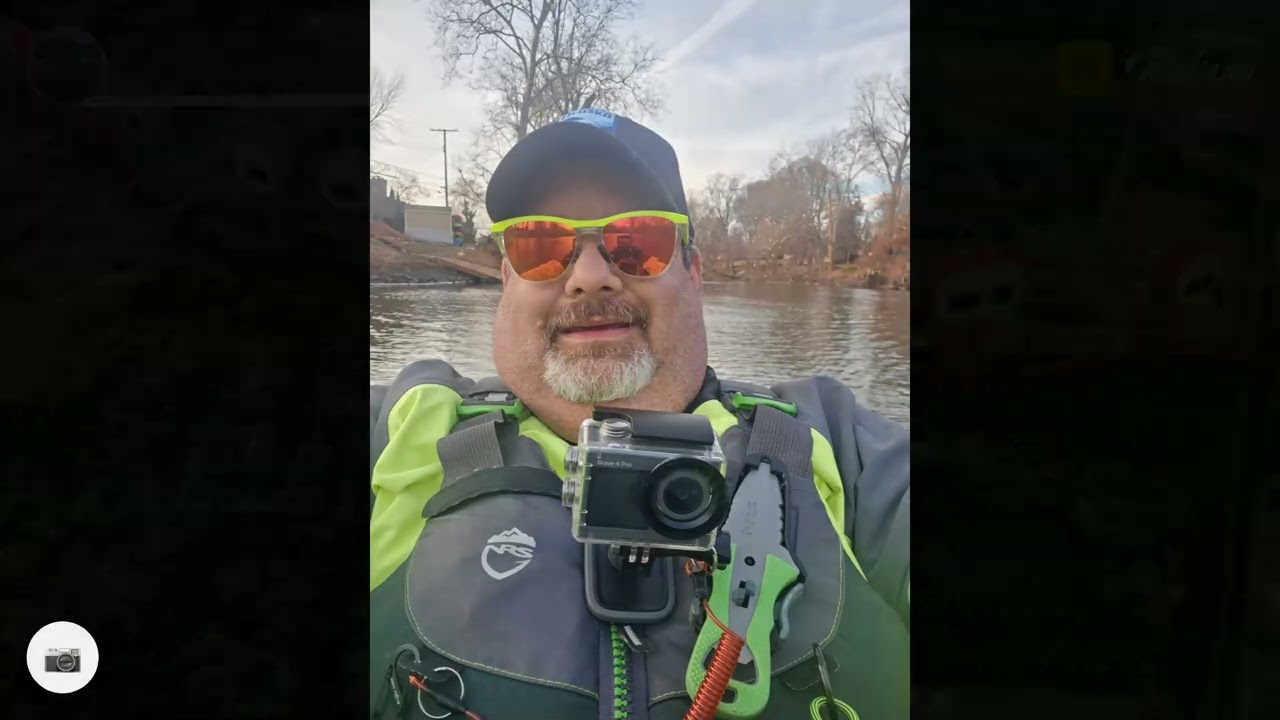 Kayaking Shadyside Park Mt Clemens  Michigan on the Clinton River