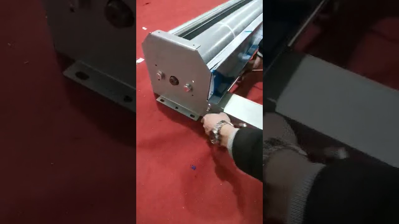 How to install the high speed shutter door-part 2-Foshan LiTong FanPeng Co., LTD