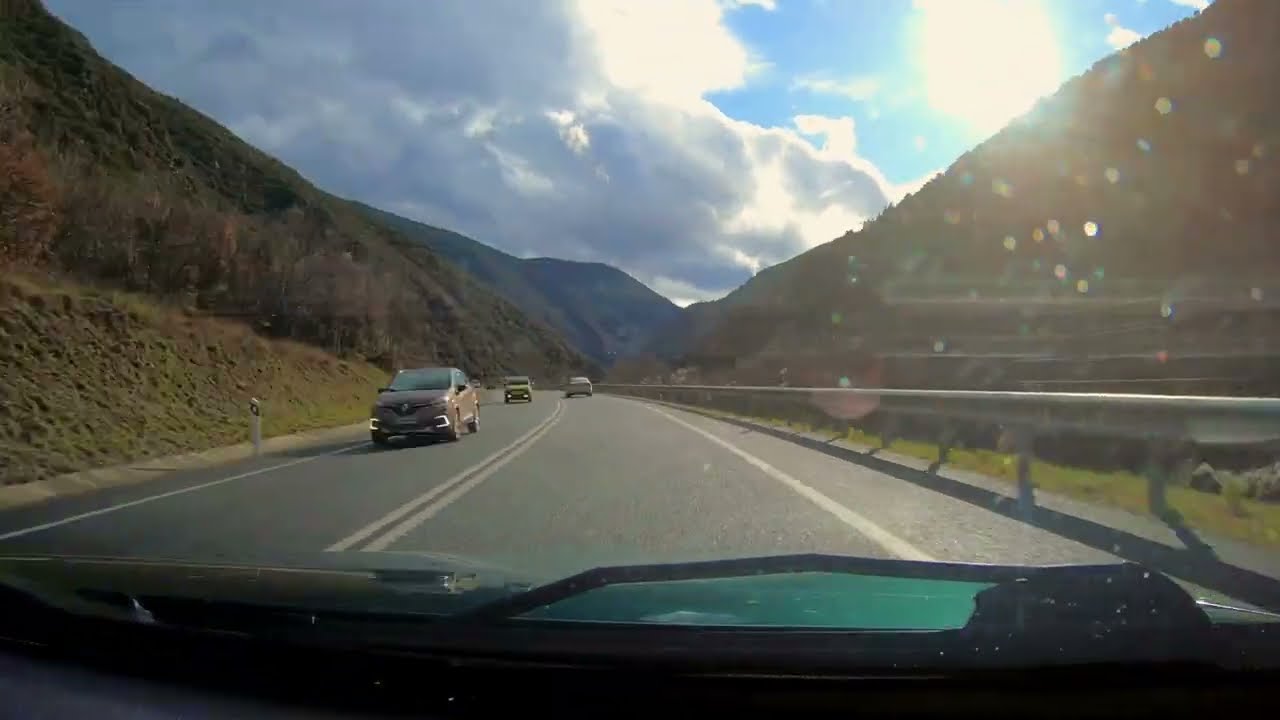 Andorra - La Seu d&rsquo;Urgell / 4K timelapse