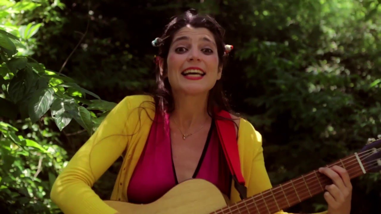 Una burbujita. Ana Iniesta  y la Banda de la luna (letra y musica)