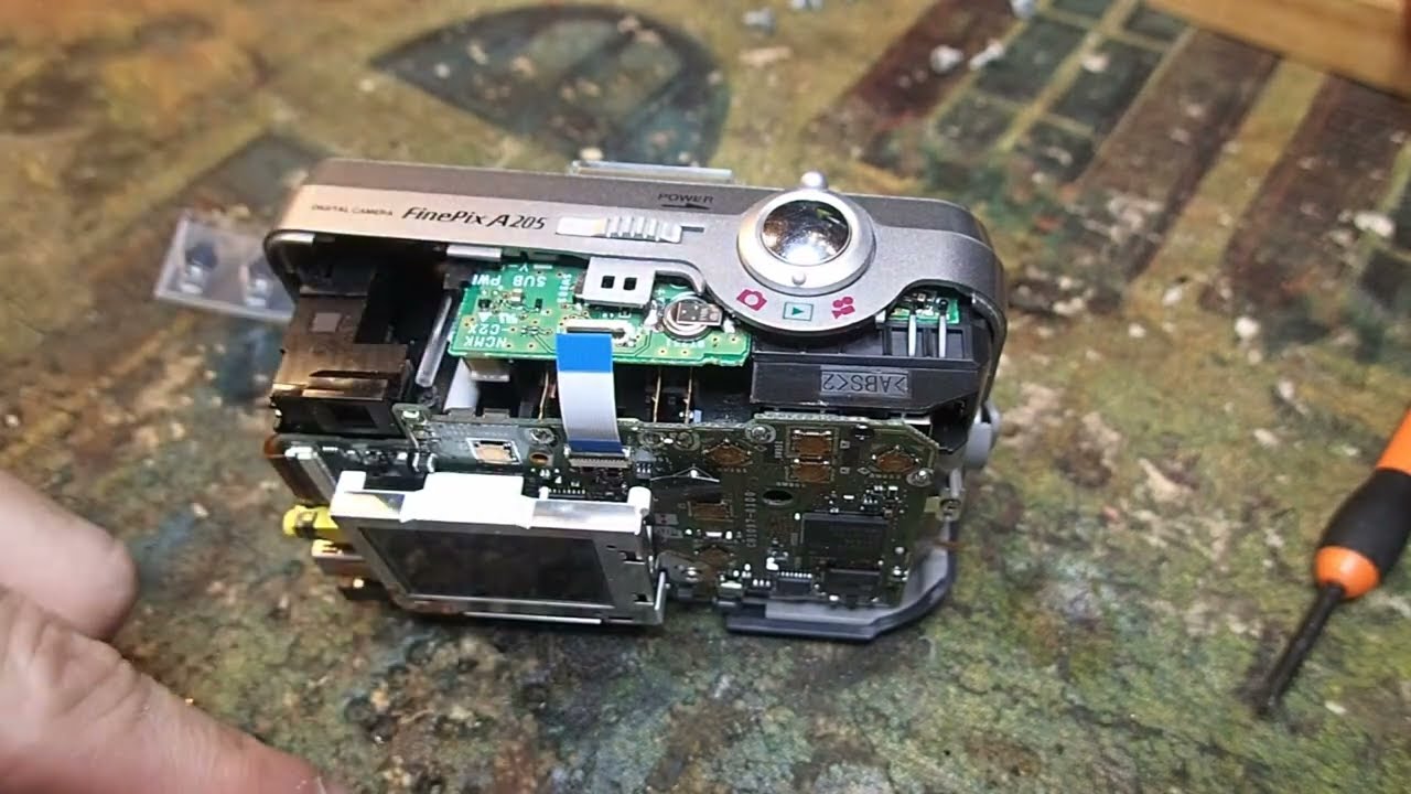 Pt 2   Fuji A205 time date battery replace AND rechargeable AA mod A210 camera