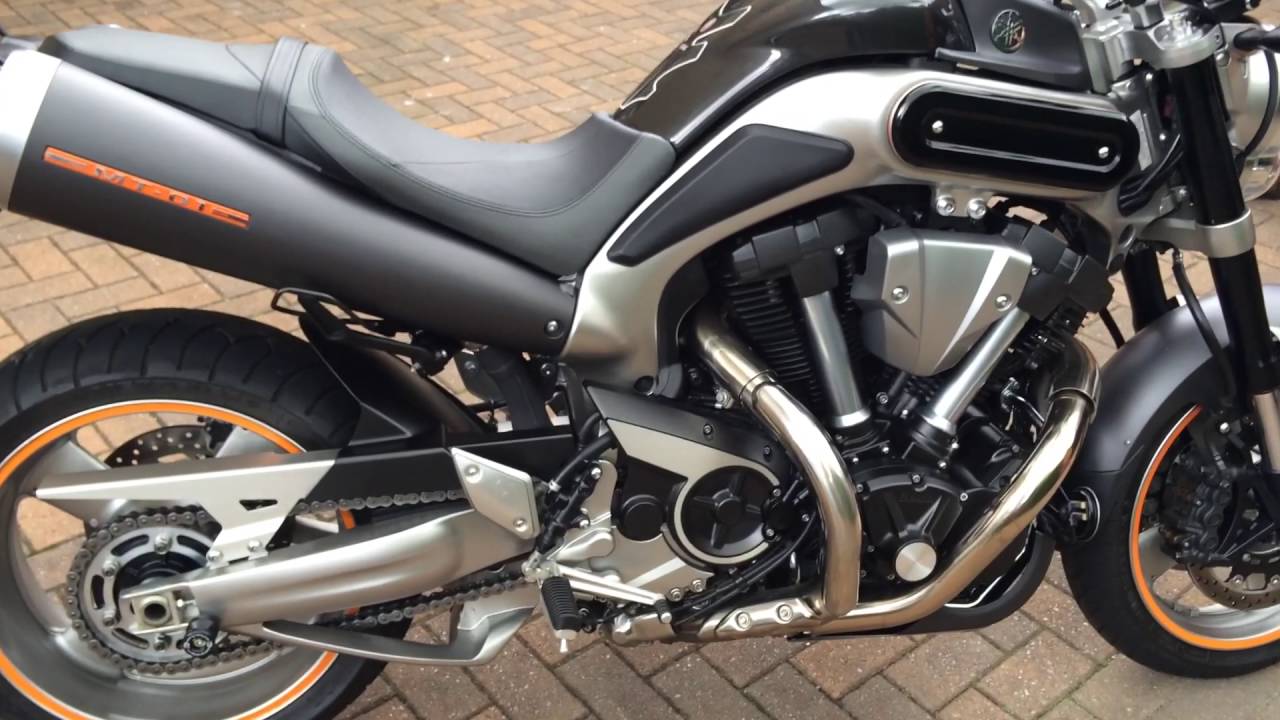 CLEAN YAMAHA MT01