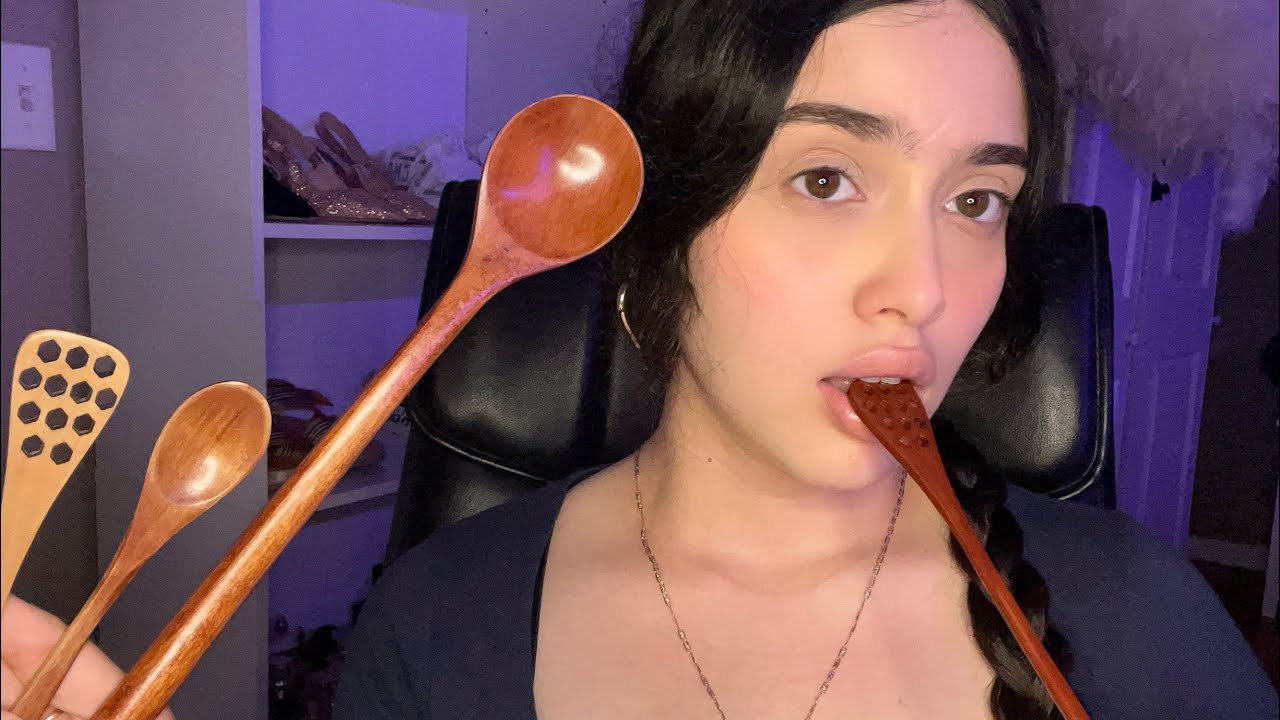 ASMR - SONIDOS DE BOCA CON CUCHARAS DE MADERA ( WOOD SPOON MOUTH SOUNDS )